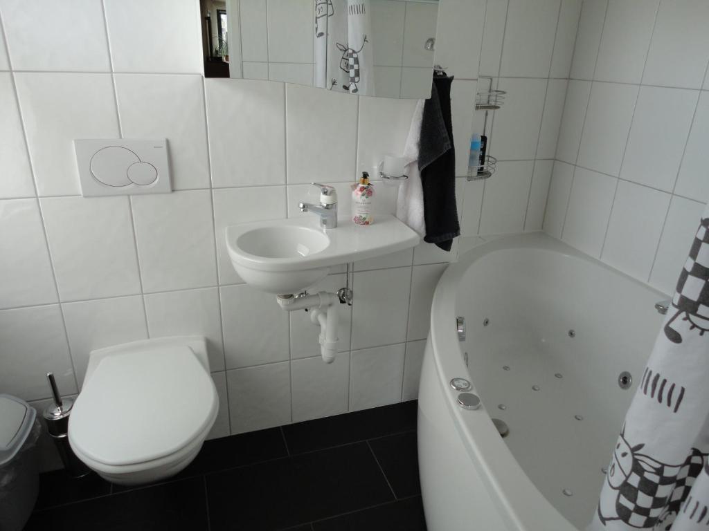 B & B Auf Dem Wolf, St. Jakob Basilea Habitación foto